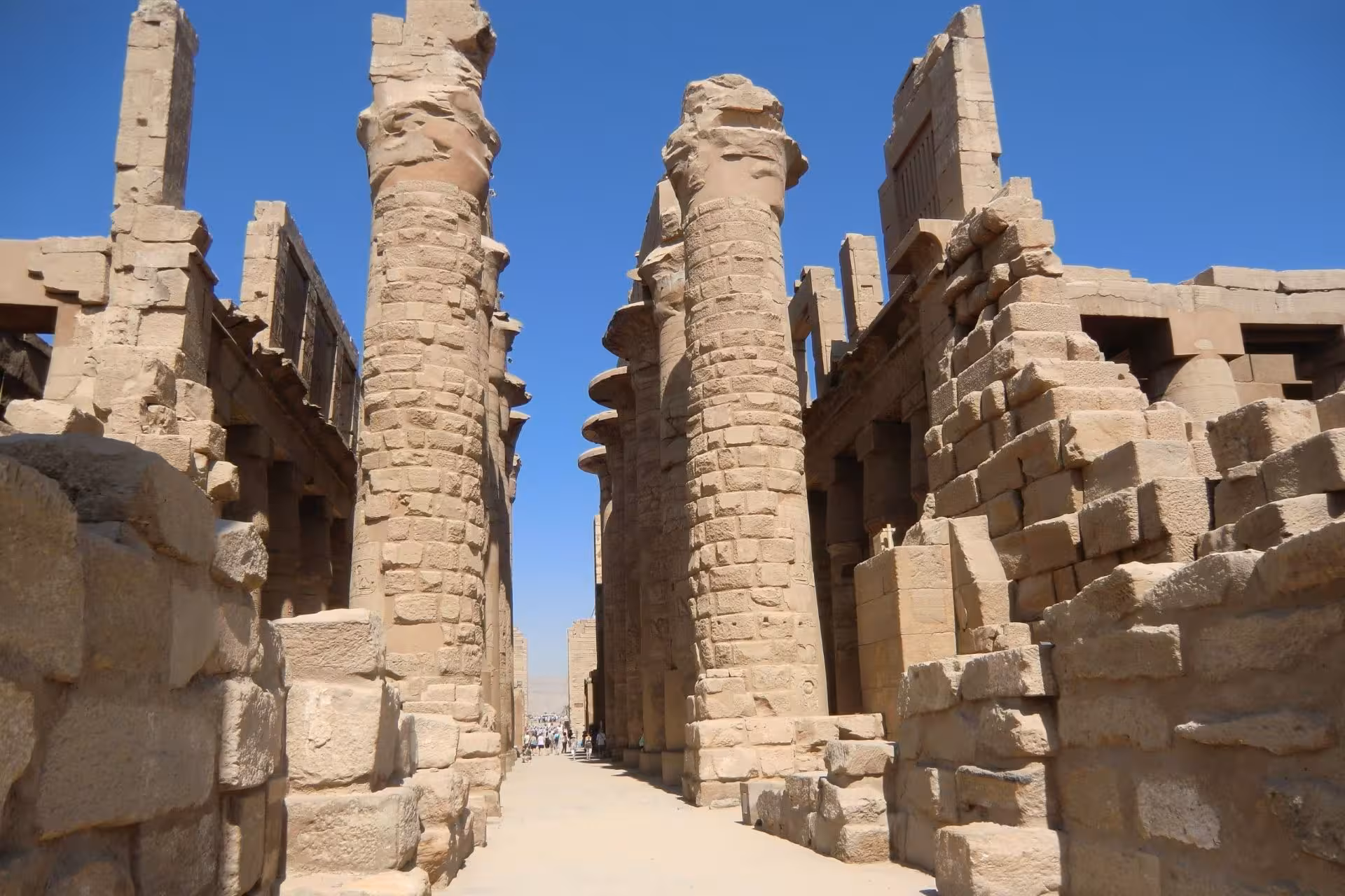 East bank luxor karnak temple