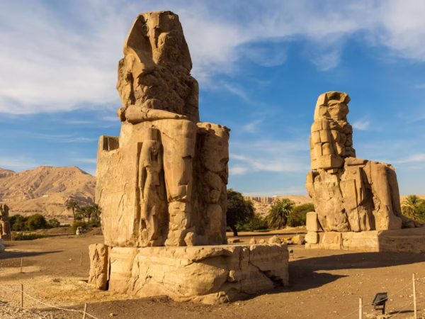 Morning Luxor Colossi of Memnon Tour With Private Tour Guide