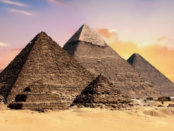 Pyramids at Sunrise Private Tour with Camel or Horse Ride