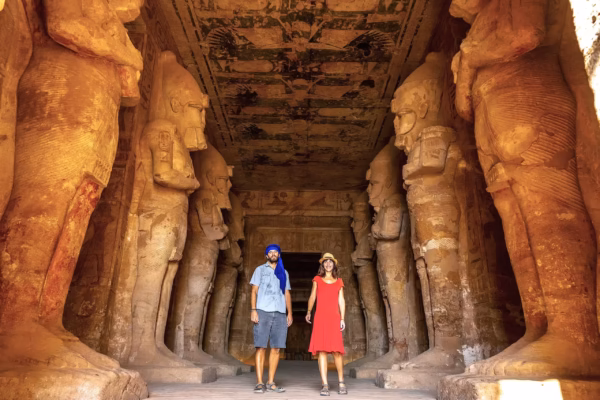 6-Day Travel Tour to Egypt from Sharm El Sheikh: Cairo, Nile & Fayoum