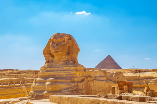 5-Day Egypt Pyramids Tour Package from Marsa Alam: Giza & Alexandria